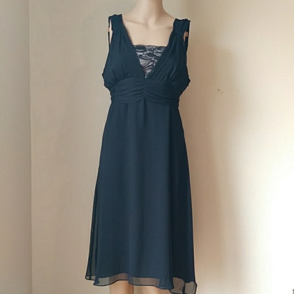 Apt. 9 Dresses & Skirts - APT. 9 Midi Sleevless Lined Dress